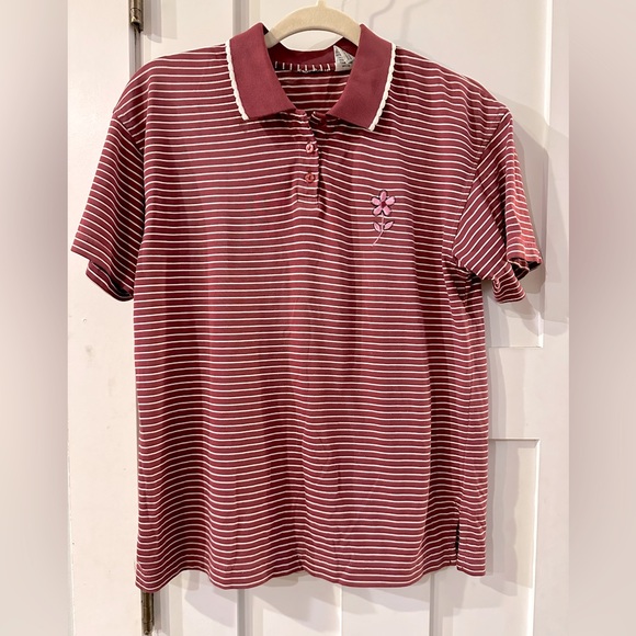 Tops - Cottagecore sweet 1990s polo shirt with embroidered flower